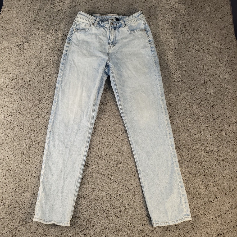 American Eagle Jeans Womens 4 Blue Mom Jean Strigid Light Wash Stretch Denim